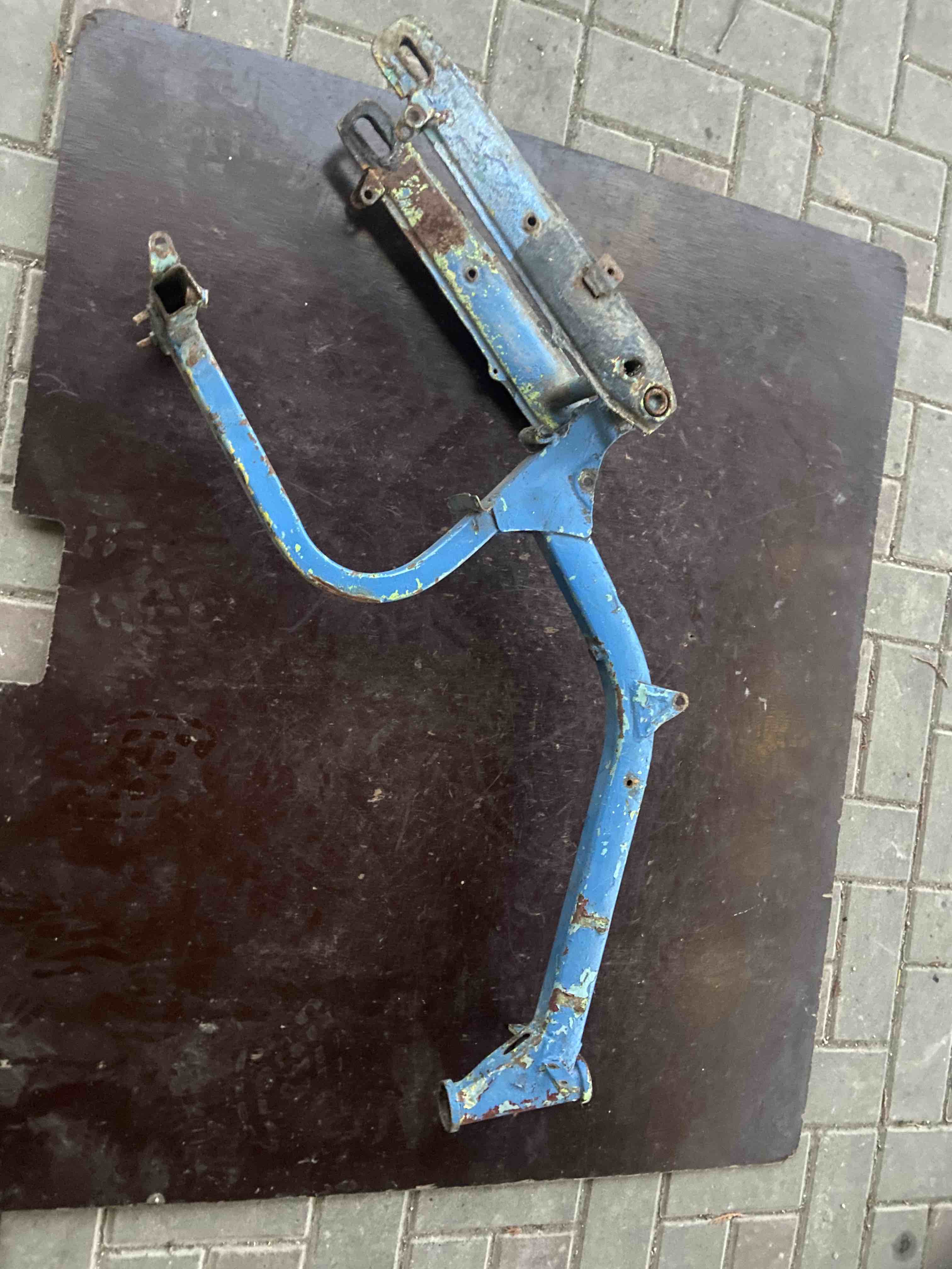 Rám Jawa 20