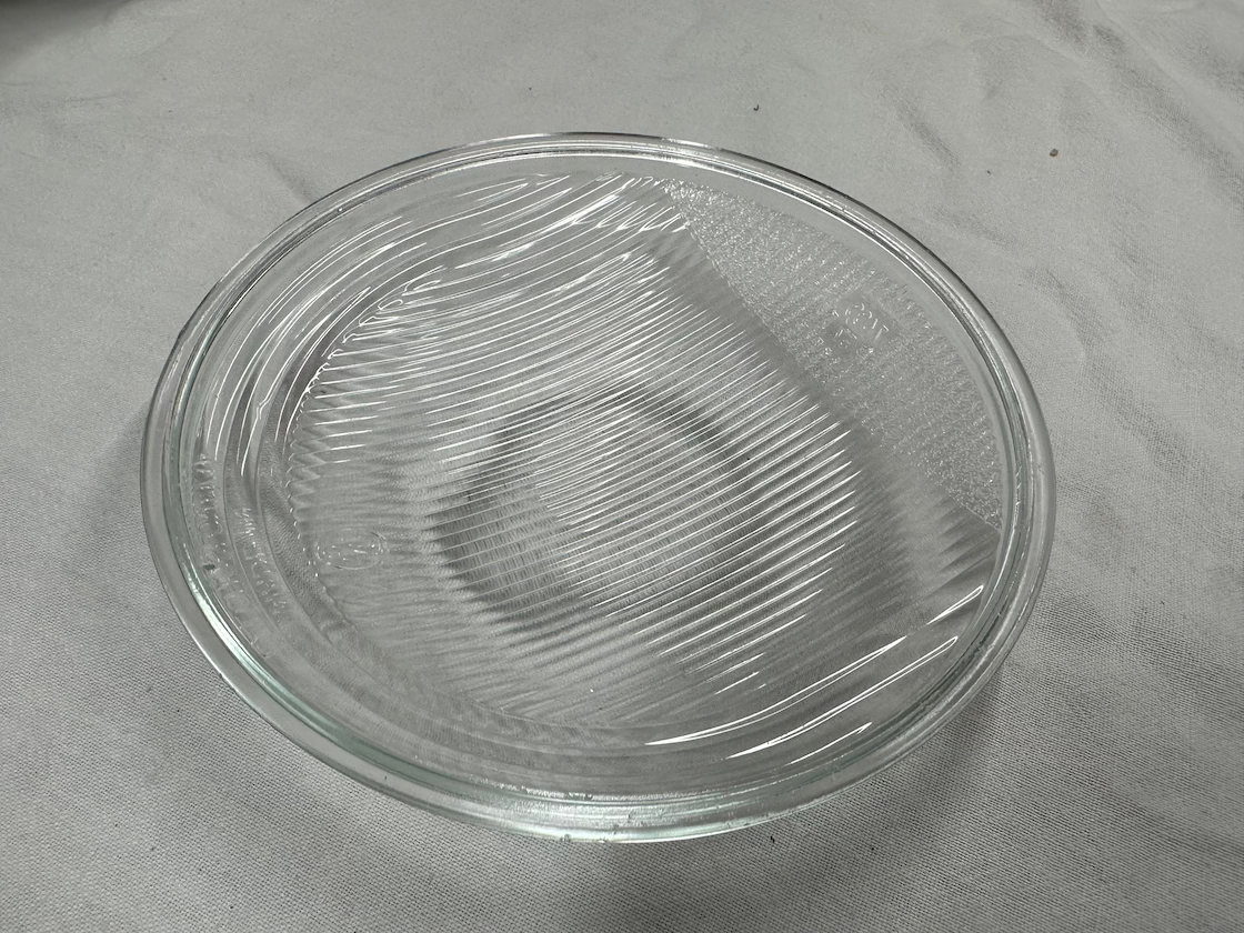 Sklo predné svetlo, KYV