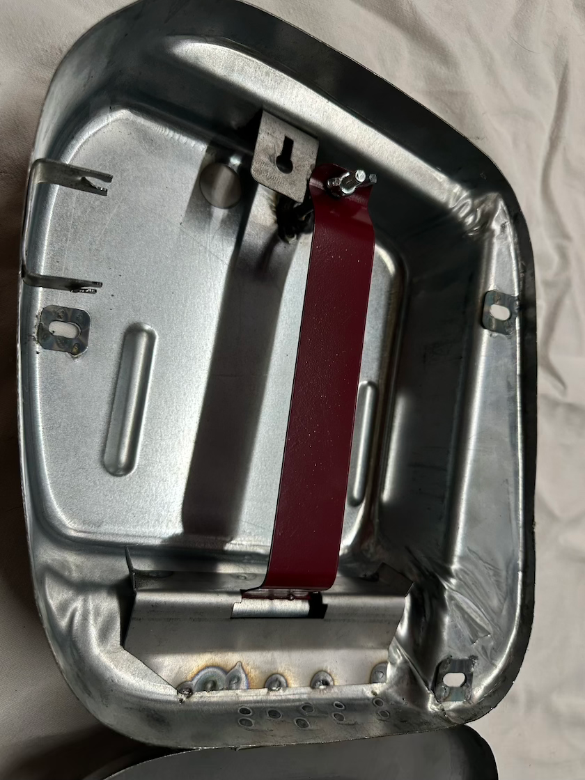 Batériový kastlík - KYV