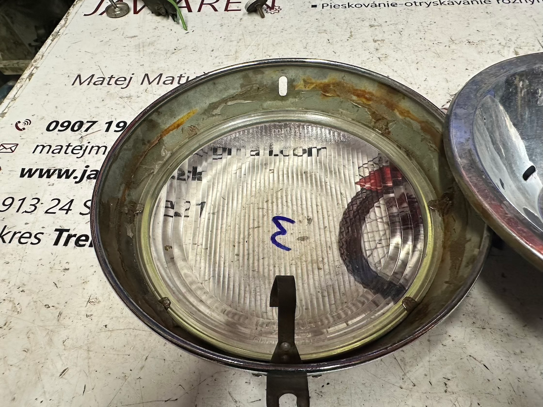 Predné svetlo č.3 KYV