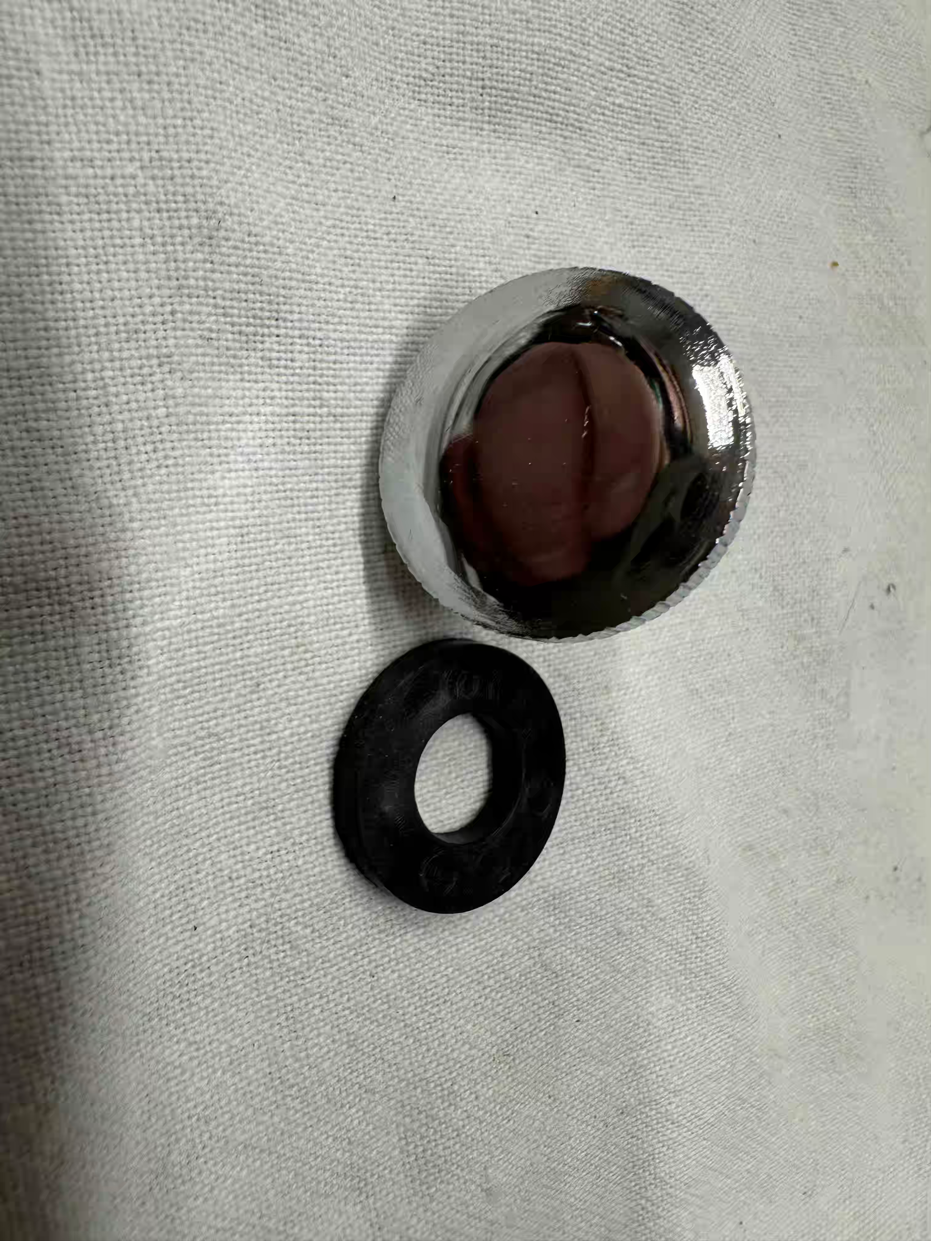 Šróbik paraboly - chróm