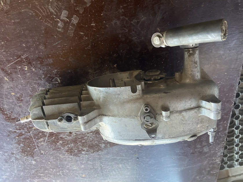 Motor JAWA 550, 555