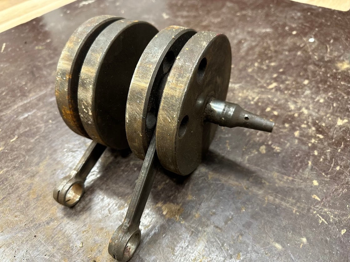 Kluková hriadeľ 350/634