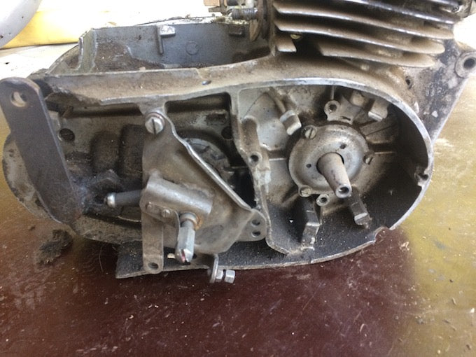 Motor ČZ upraveny na skuter