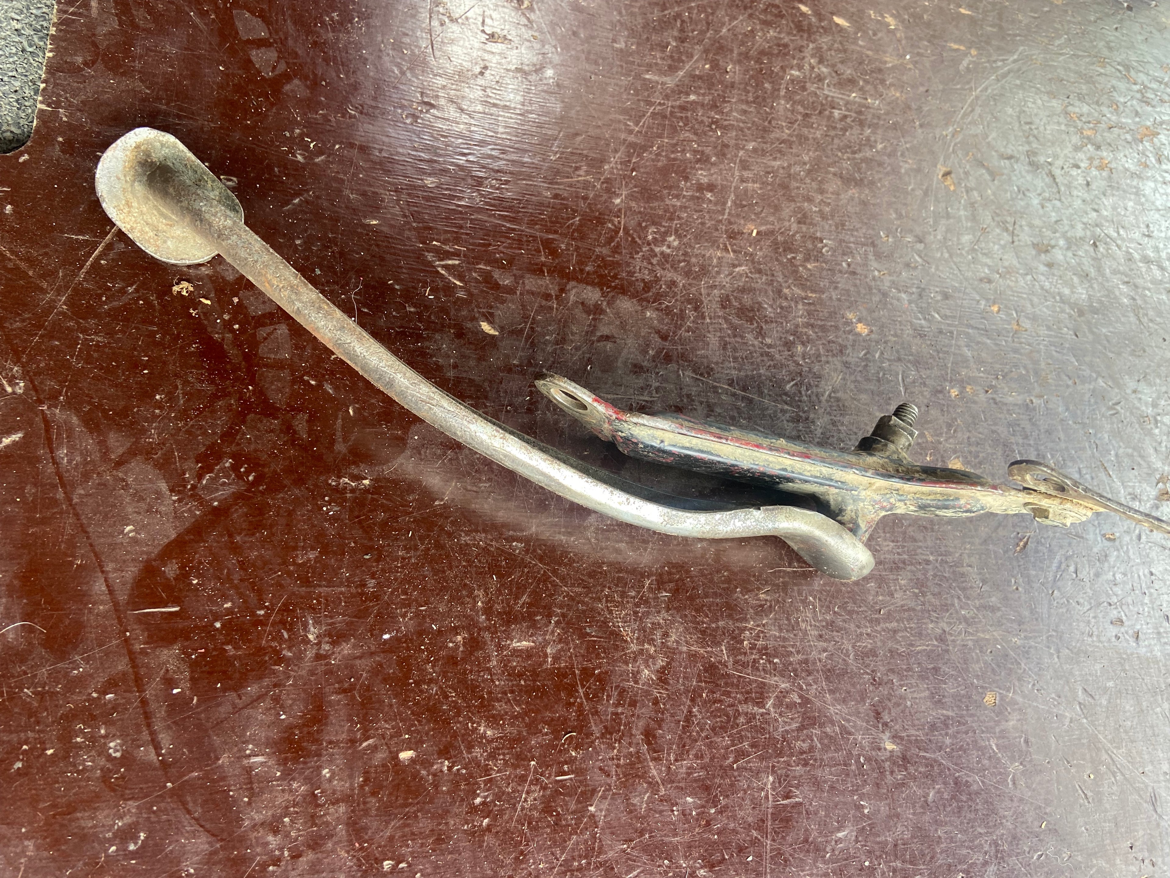 Brzdová páka s držiakom, 250 polbubon