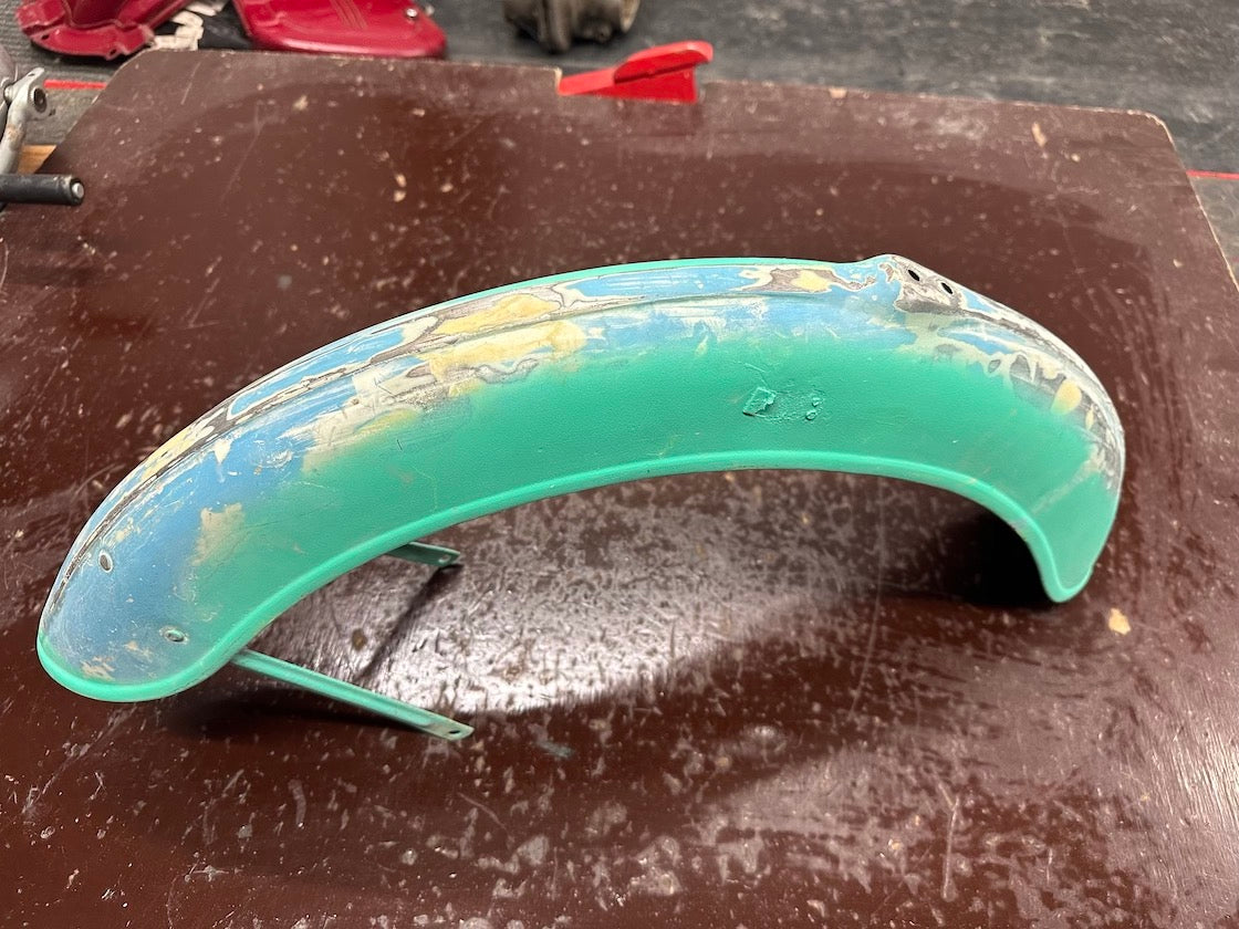 Predný blatník, jawetta