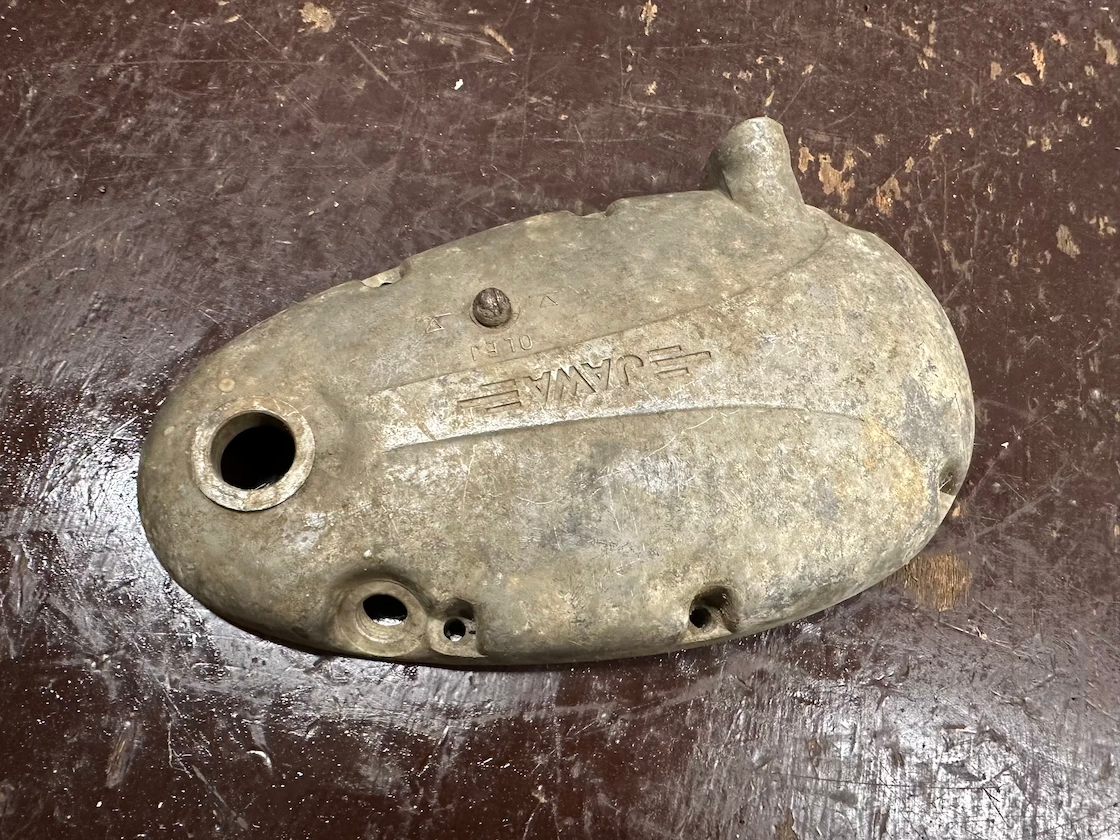 Veko spojky - jawetta, stadion