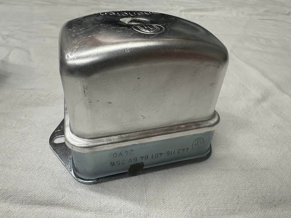 Regulátor napätia 6V/75W CZE