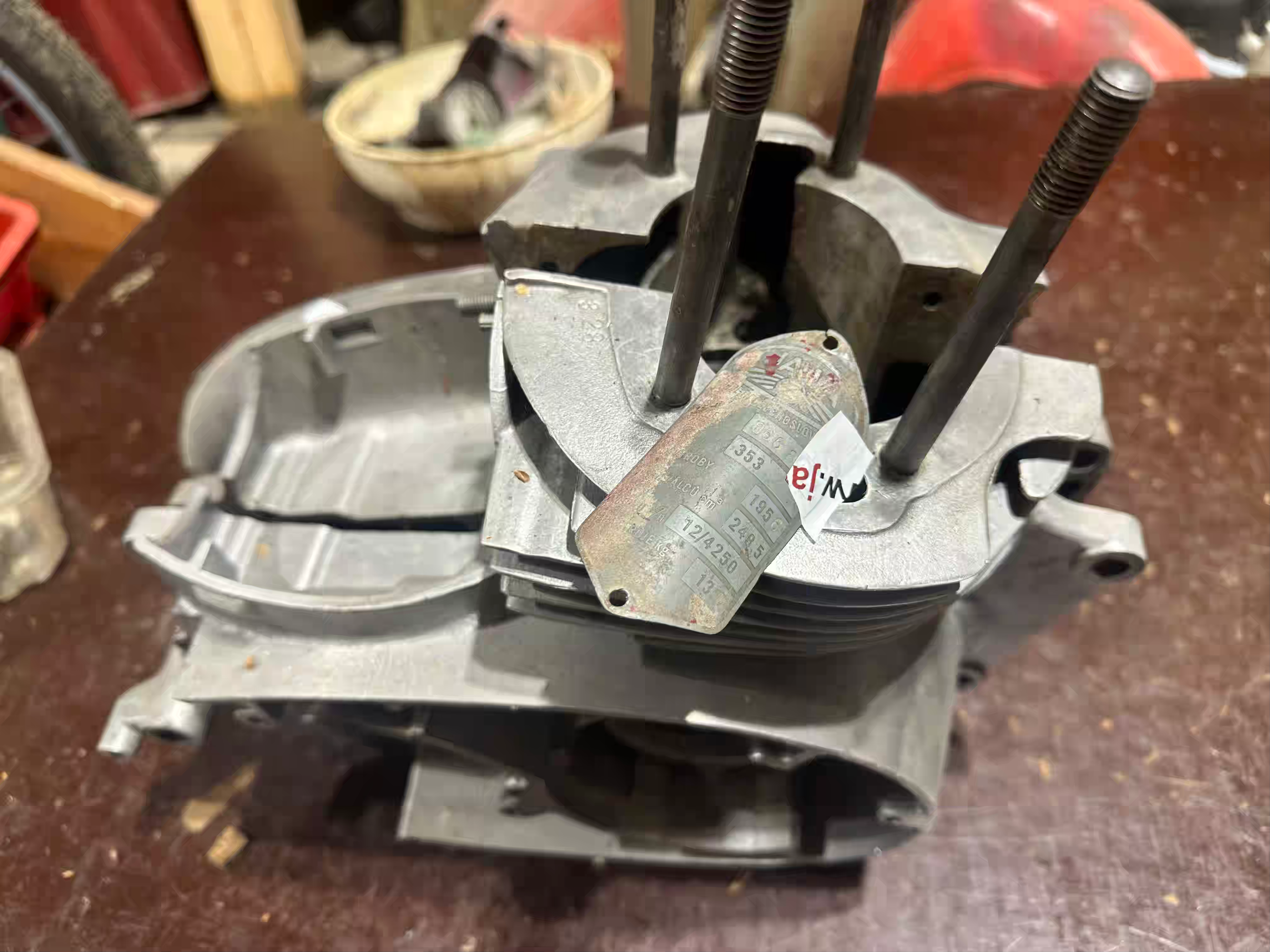 Bloky motora  353 + ORIG. Štítok zhodný