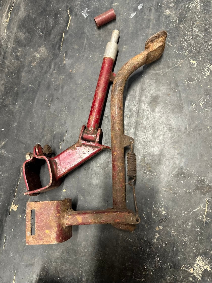 Bočný  stojan, kus