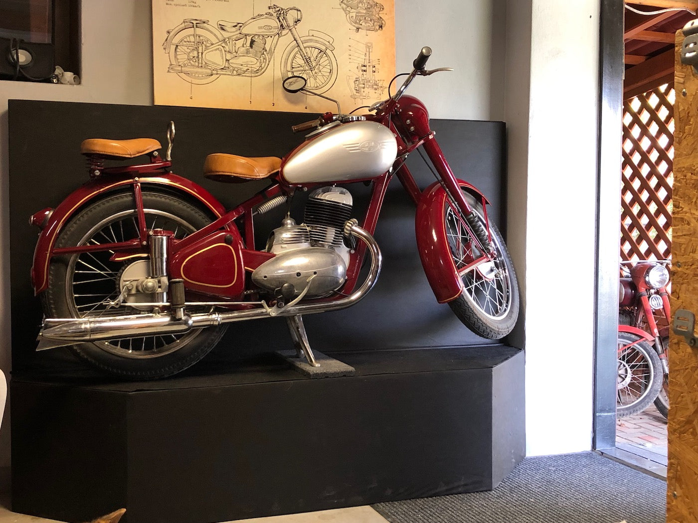 Stojan pod motocykel na mieru
