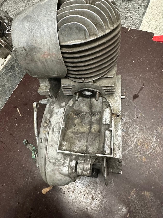 Motor dvojvýfuk, čz skúter