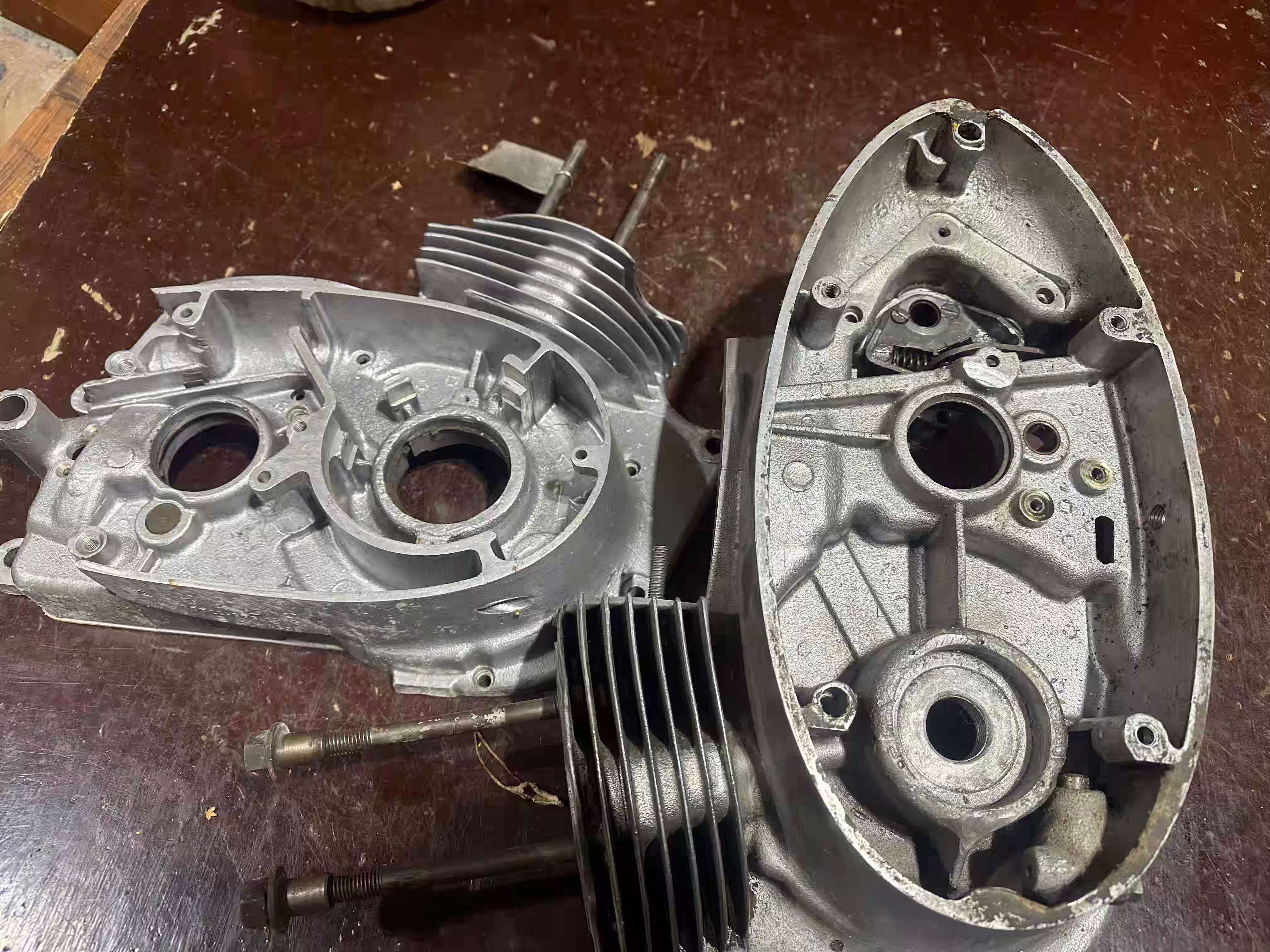 Bloky motora 353 + ORIG. Štítok zhodný