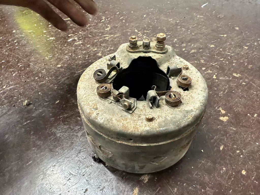 Stator zapalovania ČZ  175 skúter - poškodený