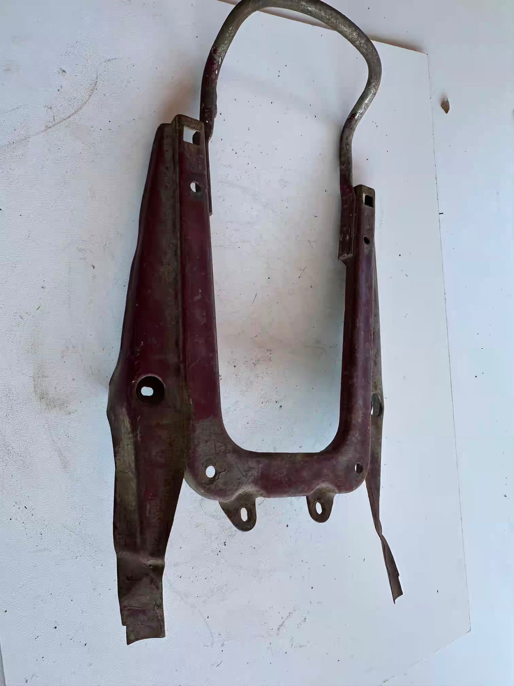 Podsedlový nosník 175