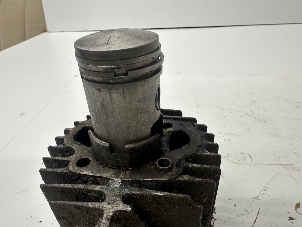 Valec 550/555